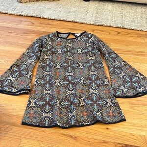 5/$25 One Clothing Bell Sleeve Pattern Long Sleeve Dress